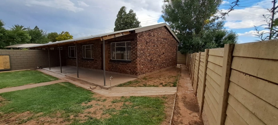 15 Bedroom Property for Sale in Kellys View Free State